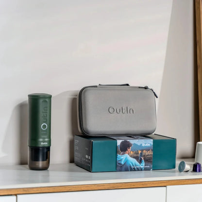 OutIn Nano Travel Kit Verde Bosque - Cafetera Espresso Portátil con Estuche