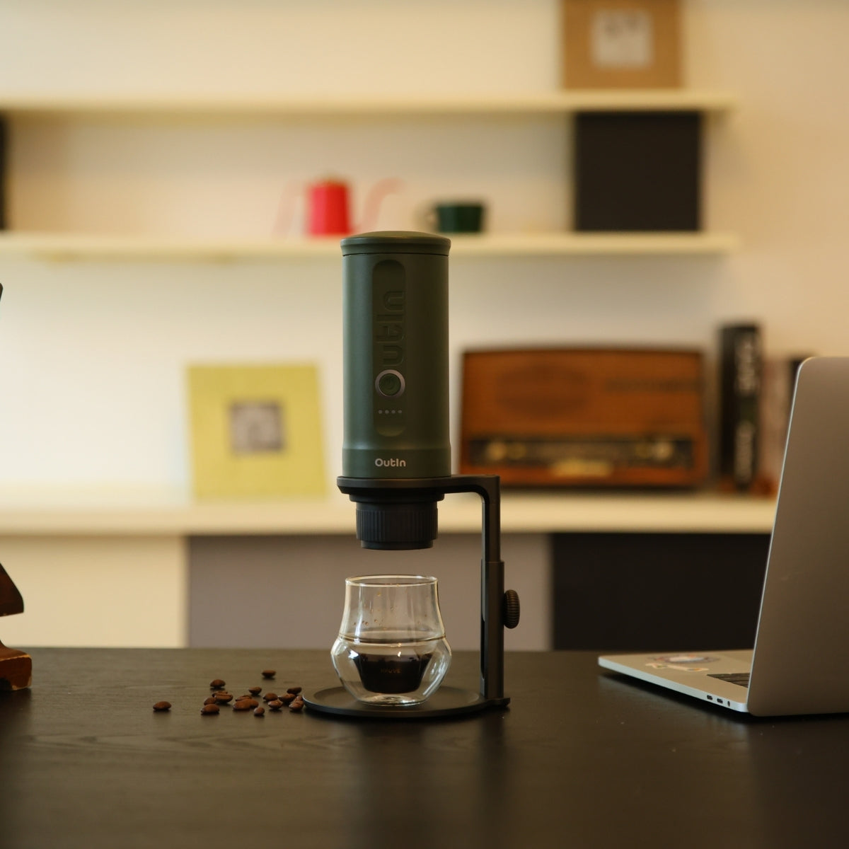 Soporte Universal Desmontable OutIn  para Cafeteras Nano y Mino