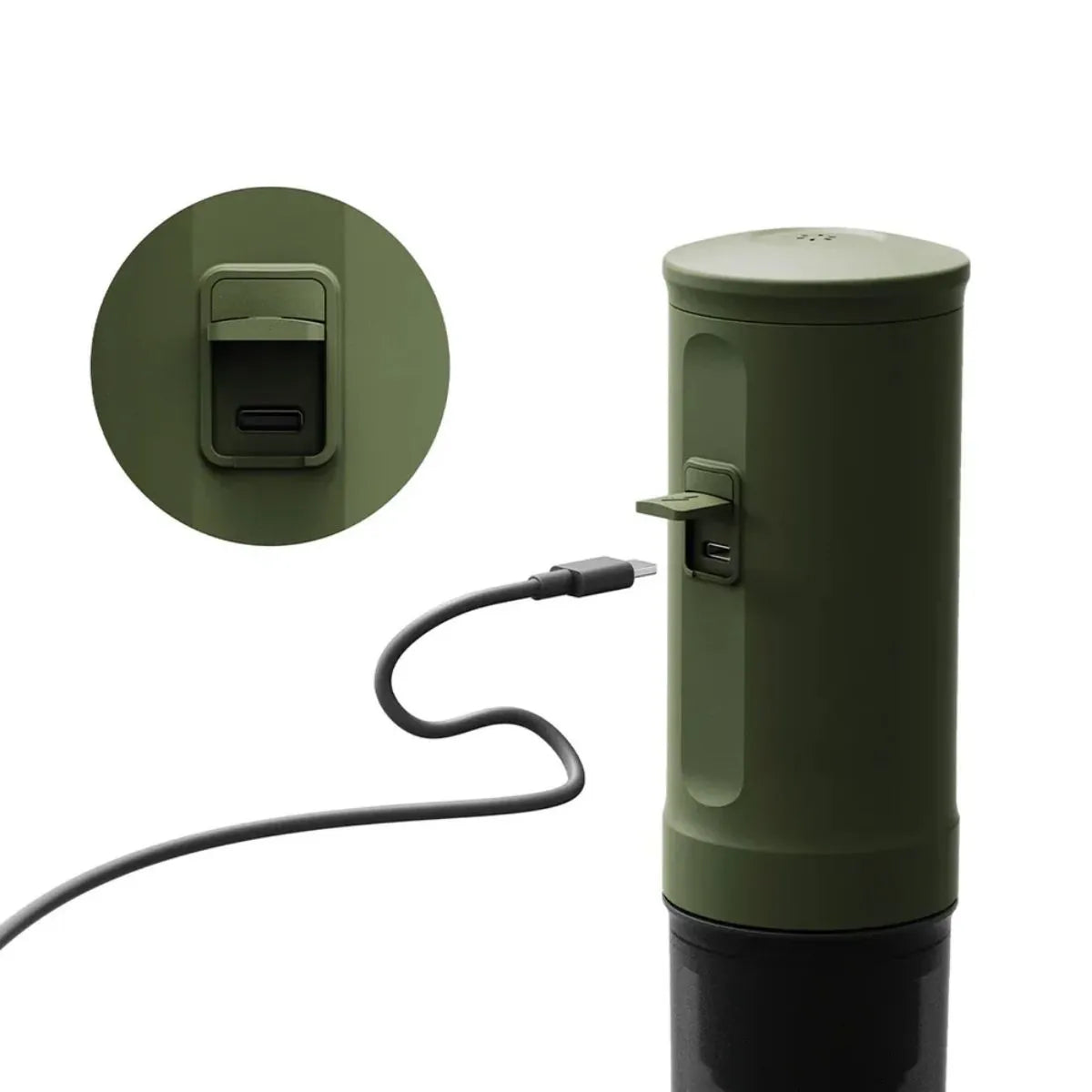 Cafetera Outin Nano Verde Bosque con carga USB-C recargable en cualquier lugar